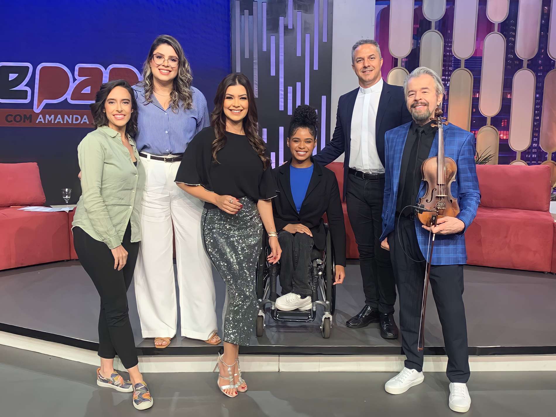 Convidados falam de superação no programa de Amanda Françozo na TV Aparecida