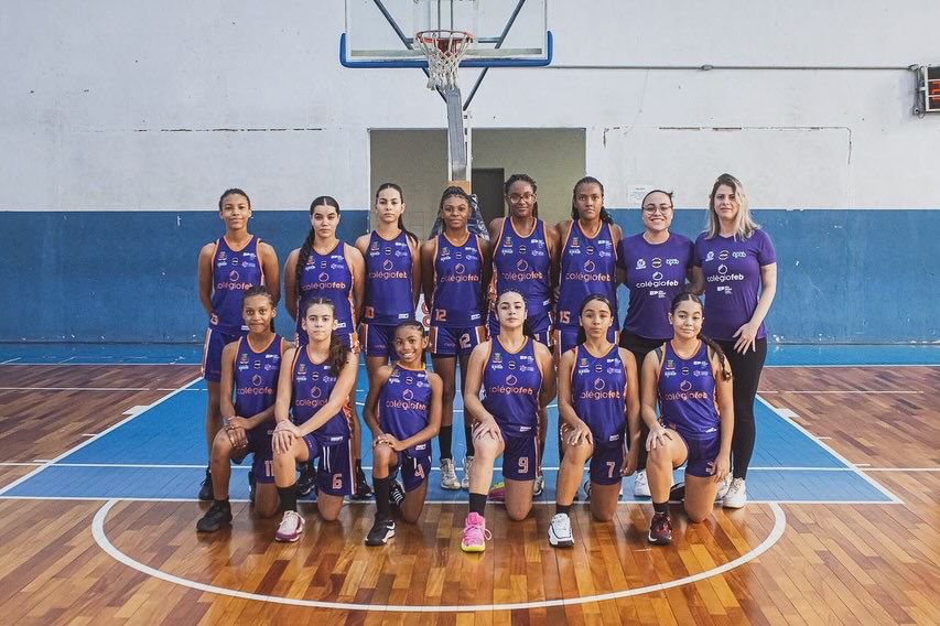 Representando o Colégio FEB, equipe feminina de basquete Sub-13 da APAB encerra primeiro turno do Campeonato Paulista entre as melhores colocadas