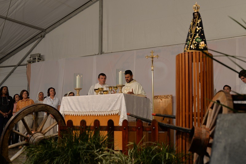 19ª Missa sertaneja homenageia Os Independentes e une comunidade em oração na 69ª Festa do Peão de Barretos