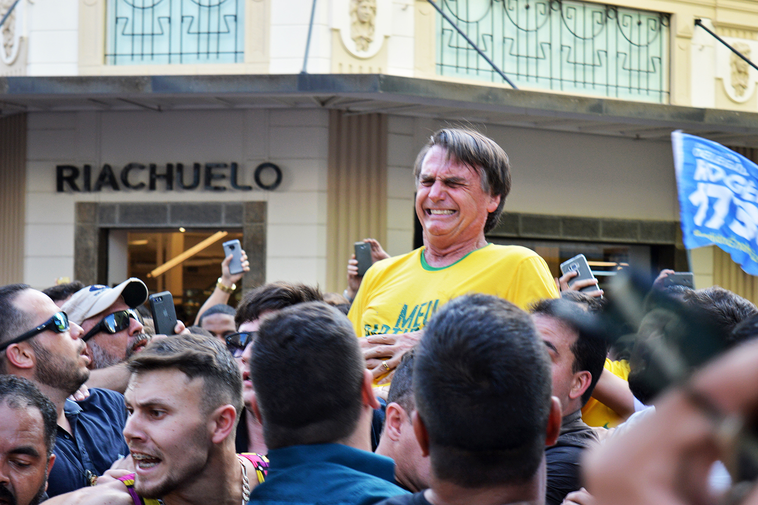 Acordemos! Nem Bolsonaro vai arrumar nosso país!